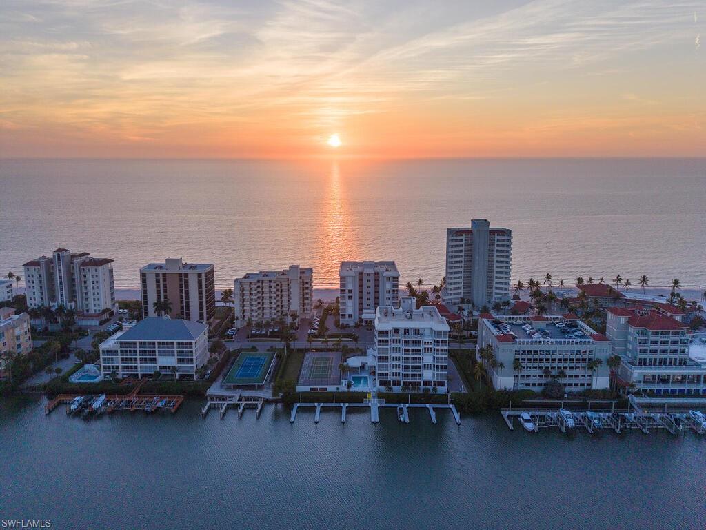 LE DAUPHIN - Residential