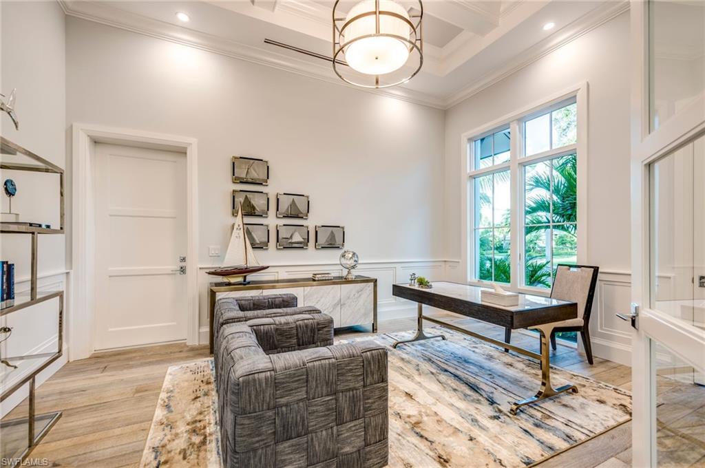 PINECREST AT PELICAN BAY - Residential