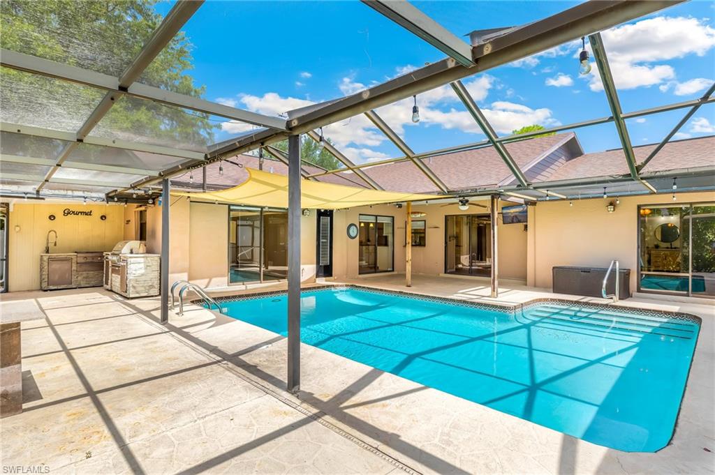 SAN CARLOS PARK - Residential