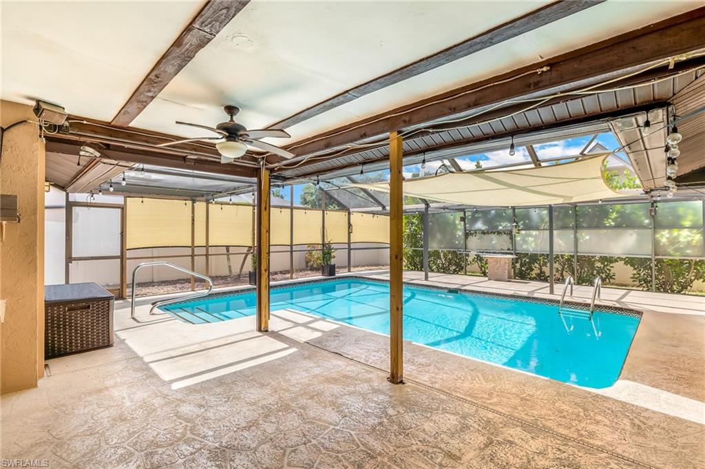 SAN CARLOS PARK - Residential