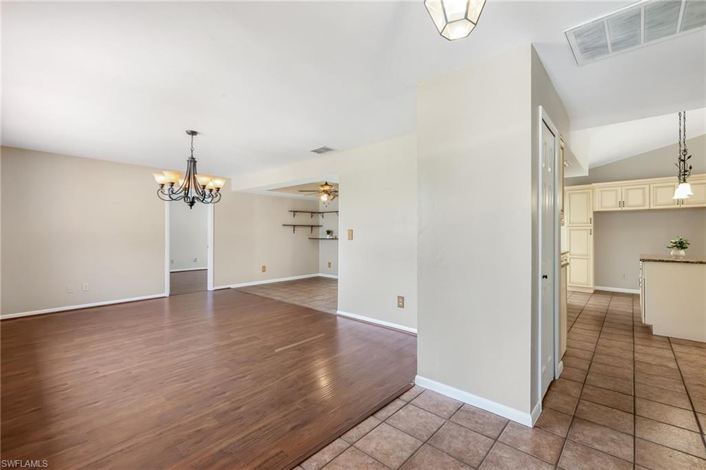 SAN CARLOS PARK - Residential