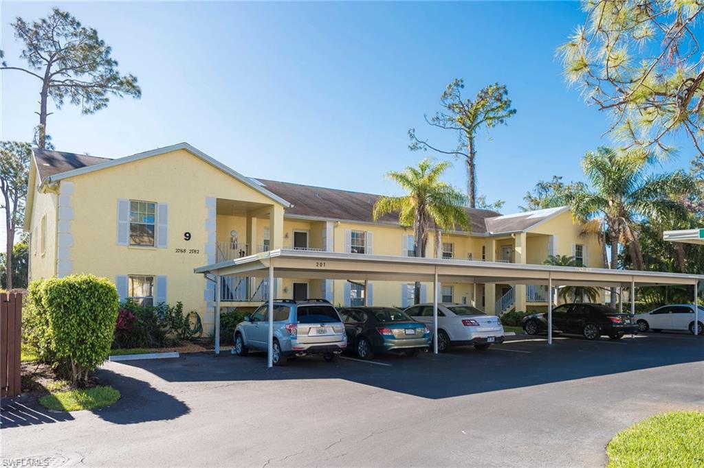 GREENWOOD VILLAGE AT KINGS LAKE - Residential