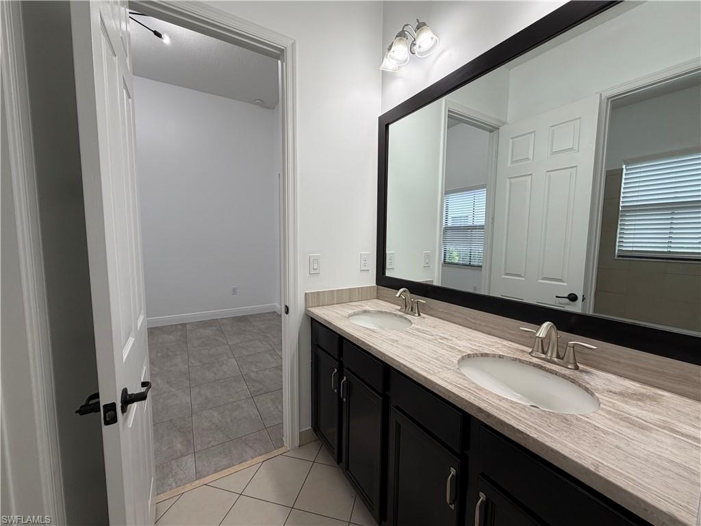 MAPLE RIDGE - Residential Lease