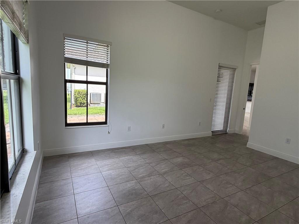 MAPLE RIDGE - Residential Lease