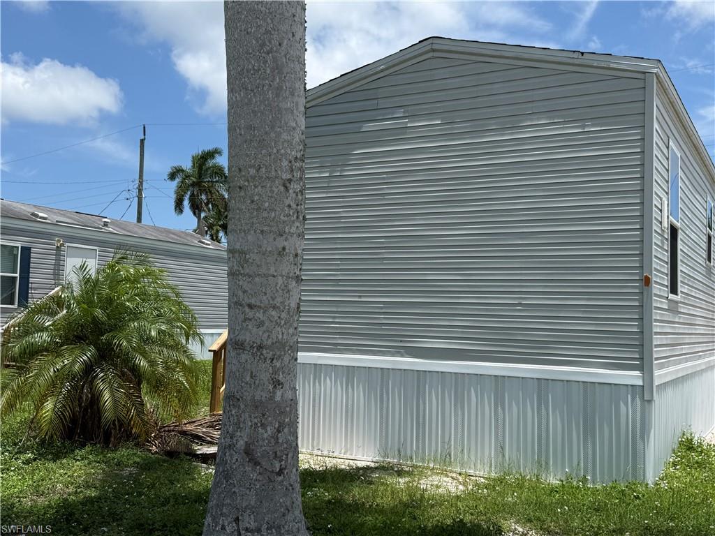 IONA GARDENS - Residential Lease