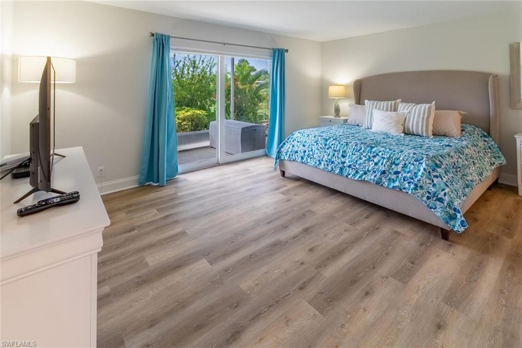 GLADES COUNTRY CLUB - Residential Lease