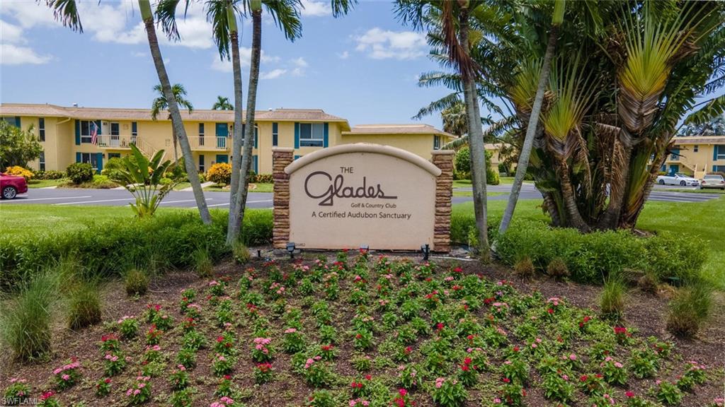 GLADES COUNTRY CLUB - Residential Lease