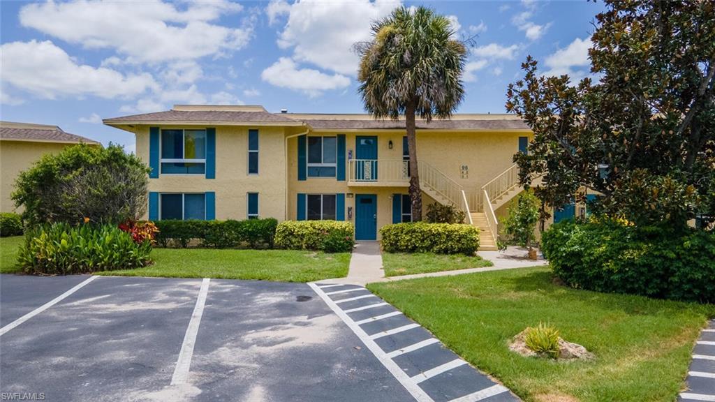 GLADES COUNTRY CLUB - Residential Lease