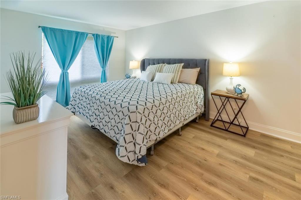 GLADES COUNTRY CLUB - Residential Lease