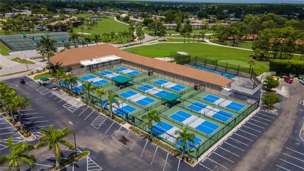 GLADES COUNTRY CLUB - Residential Lease