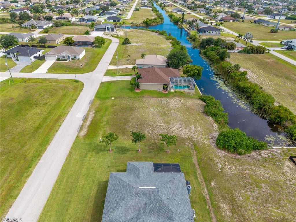 CAPE CORAL - Land