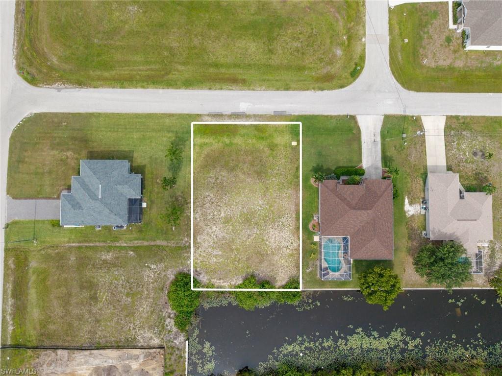 CAPE CORAL - Land