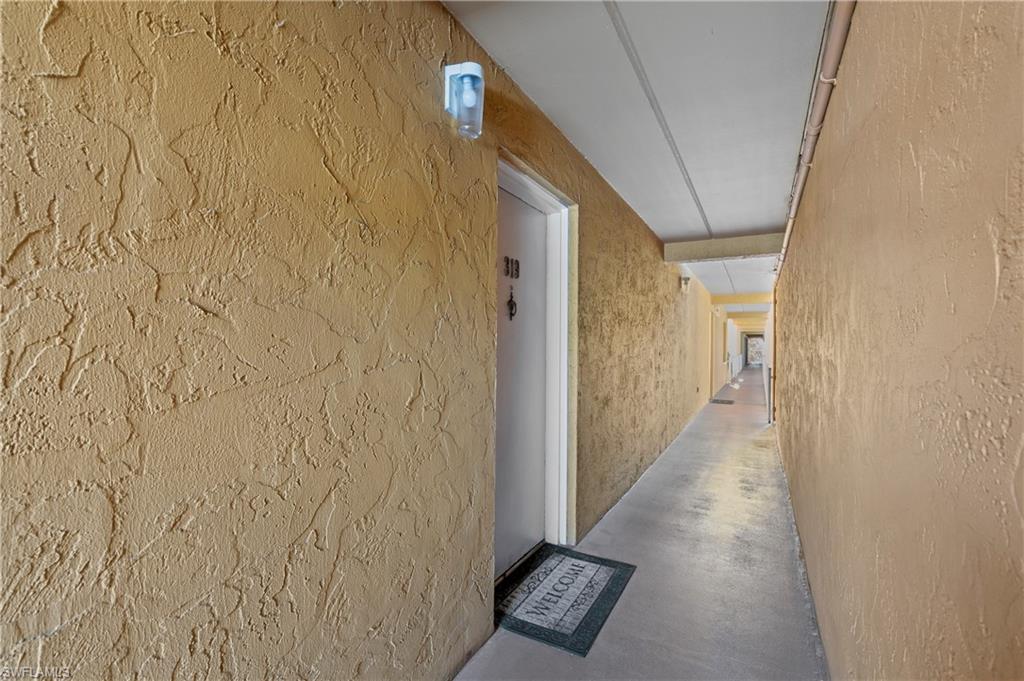 TOWERS CONDO - Residential