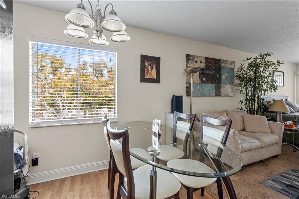 TOWERS CONDO - Residential