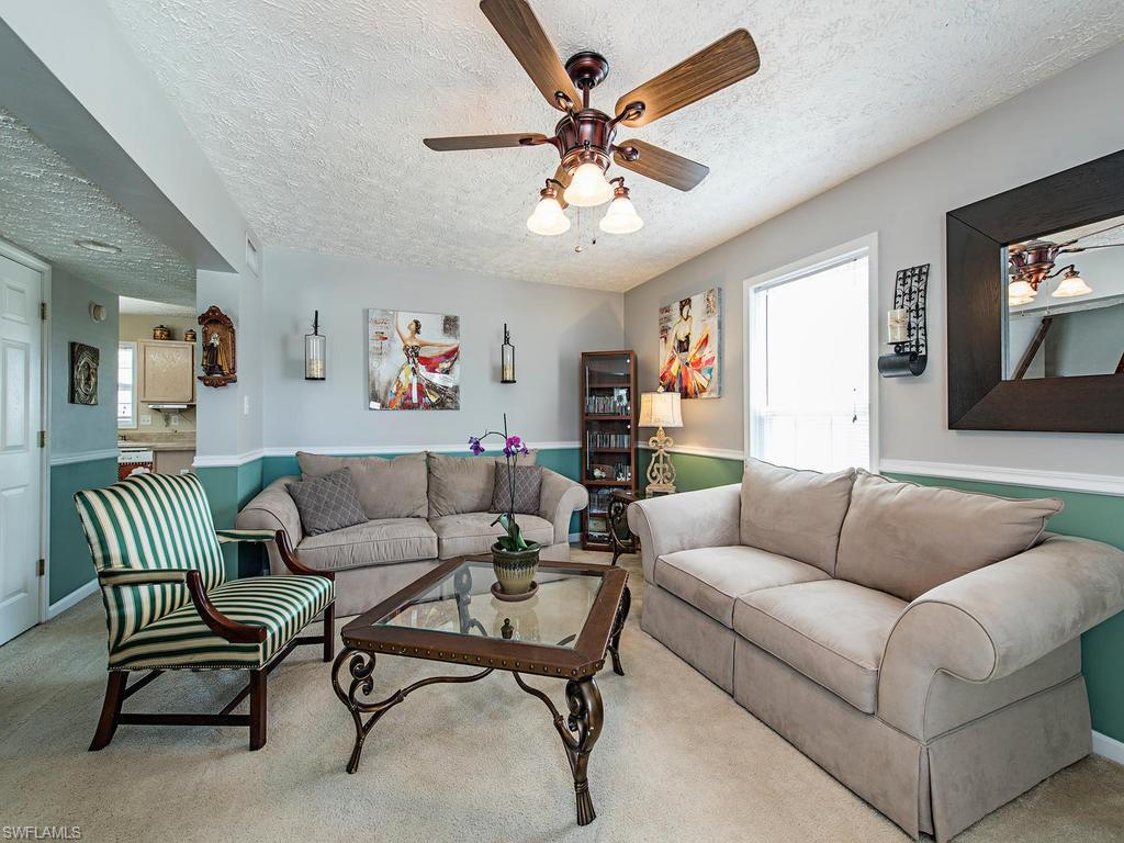 LEAWOOD LAKES - Residential