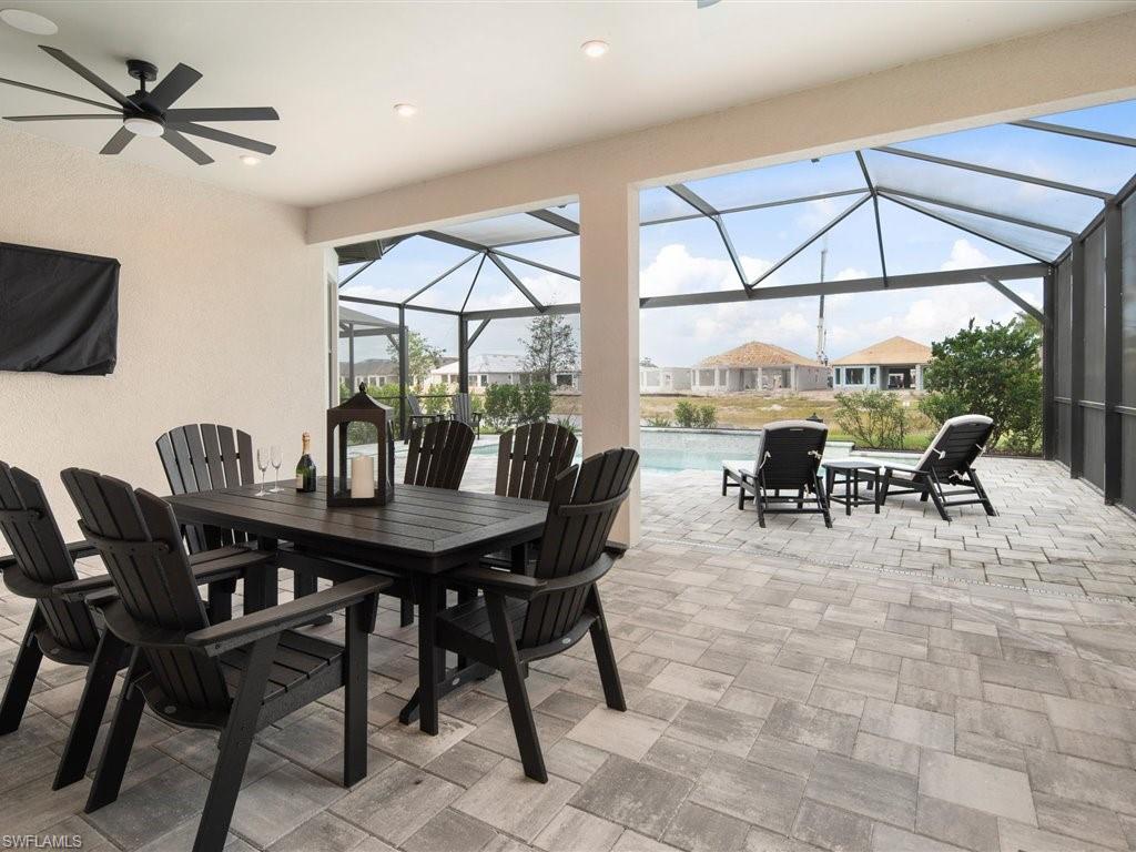 ESPLANADE BY THE ISLANDS - Residential