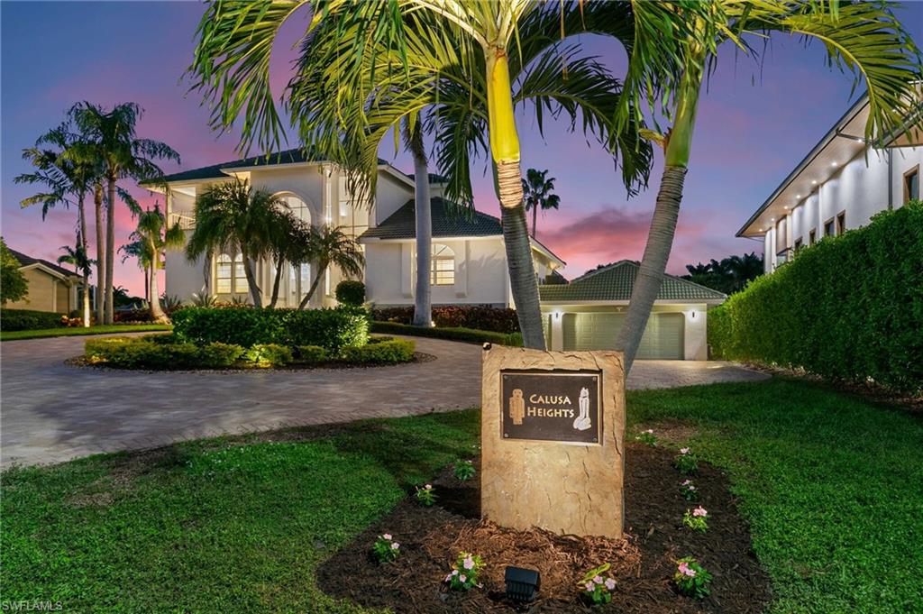 ESTATES - Residential