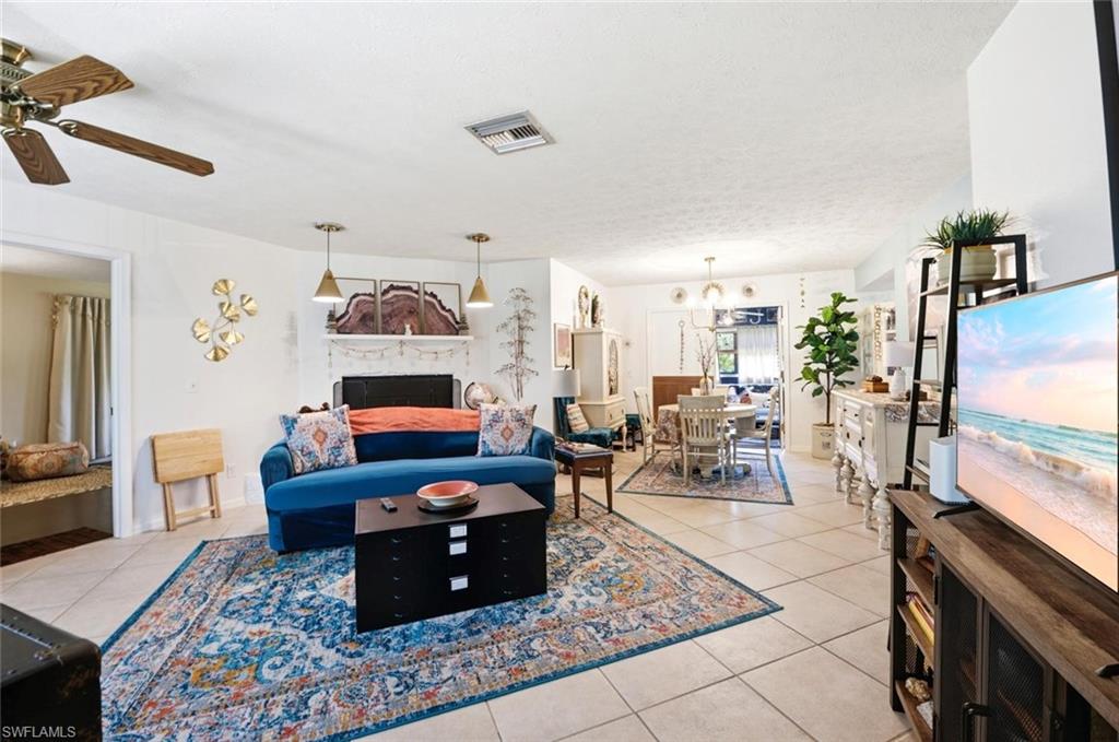 GOLDEN GATE CITY - Residential