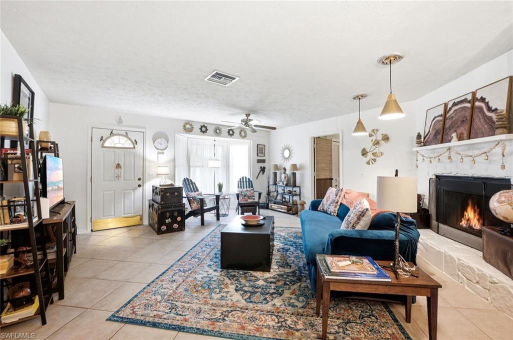 GOLDEN GATE CITY - Residential