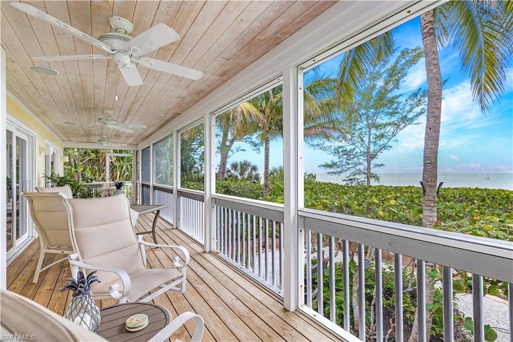 SUNSET CAPTIVA - Residential