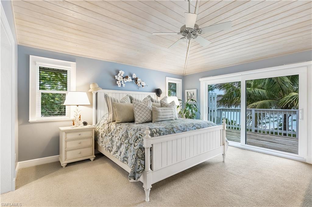 SUNSET CAPTIVA - Residential