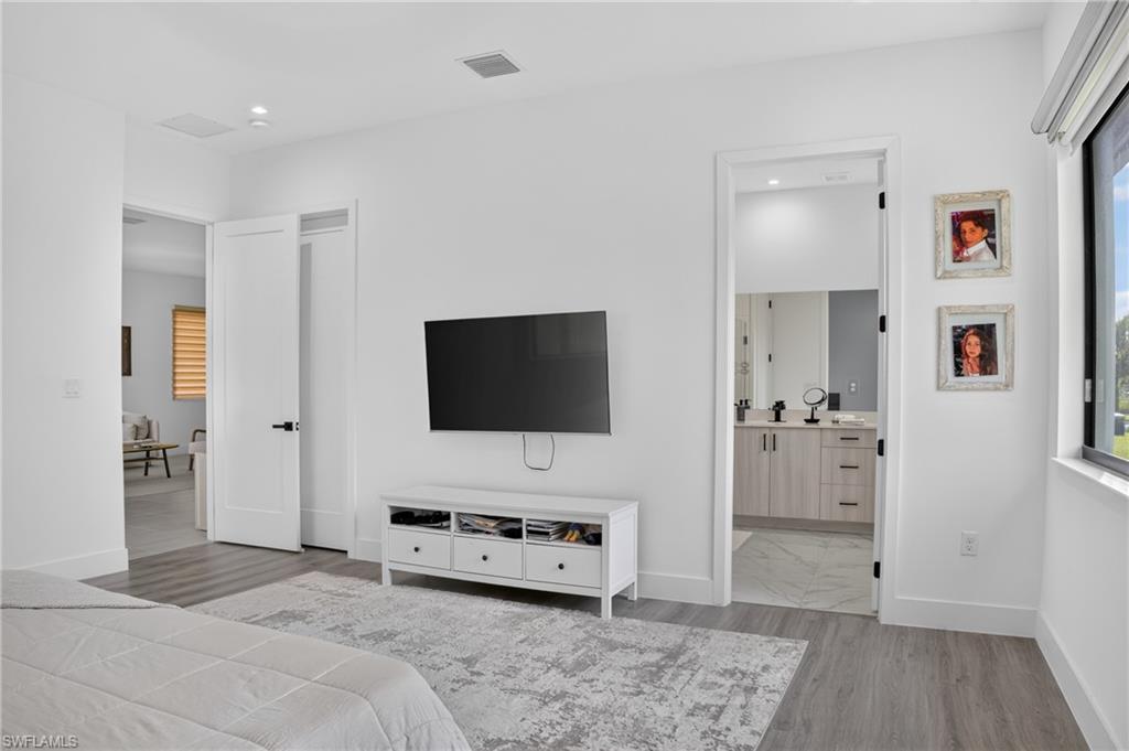 MAPLE RIDGE - Residential
