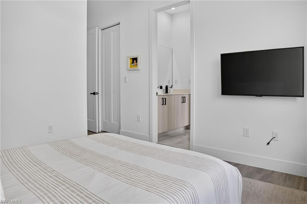 MAPLE RIDGE - Residential