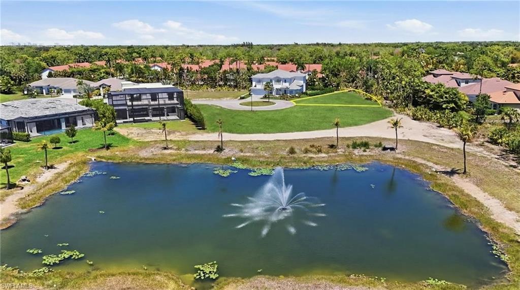 COCO LAKES - Residential