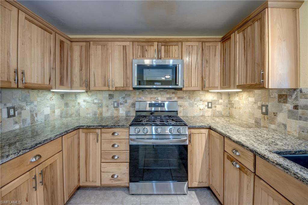 SANDY SHOALS - Residential