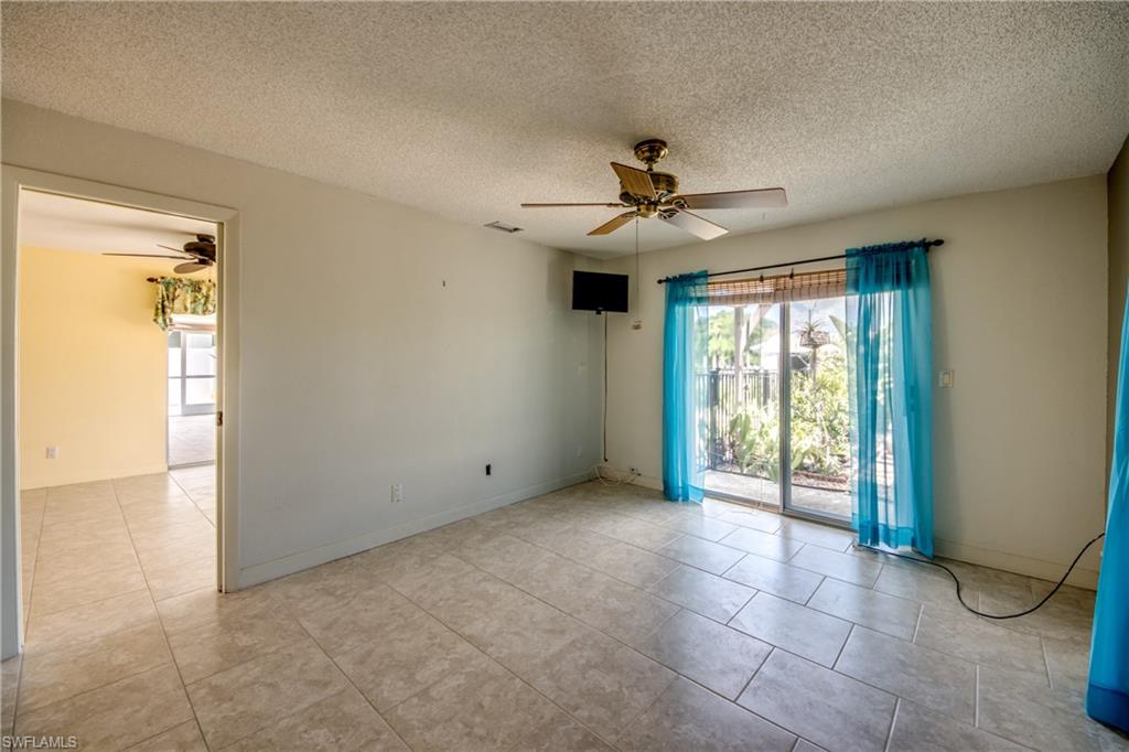 SANDY SHOALS - Residential