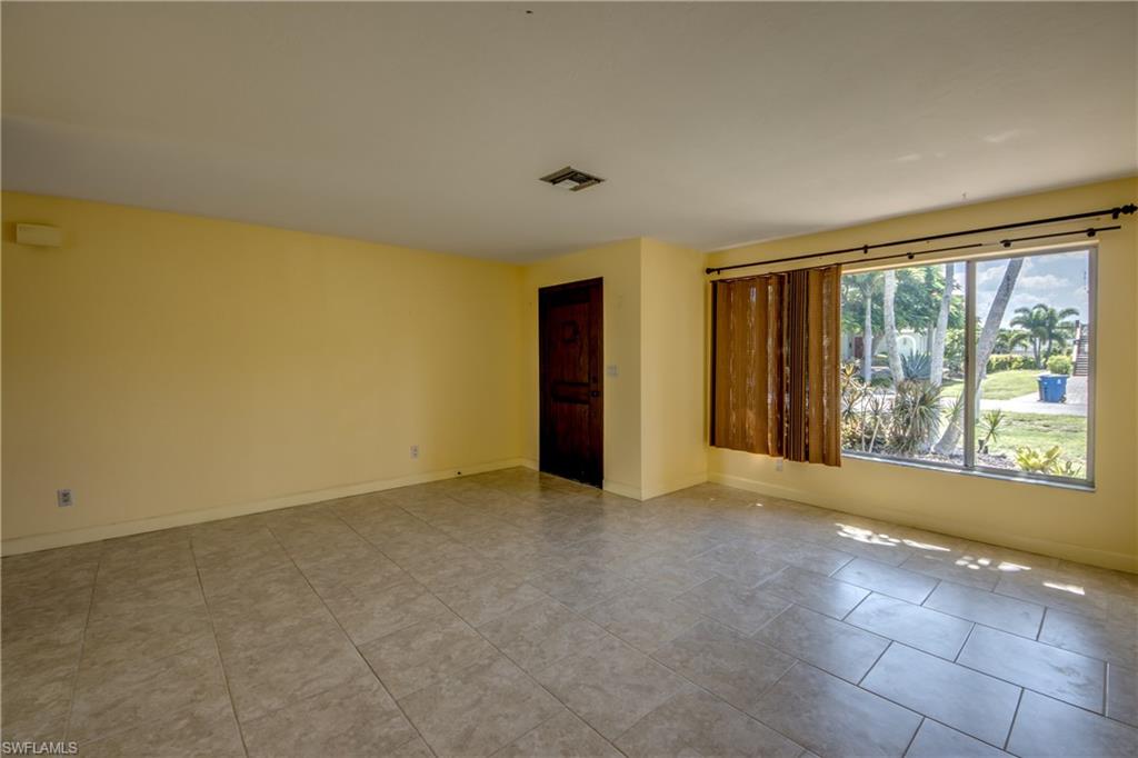 SANDY SHOALS - Residential