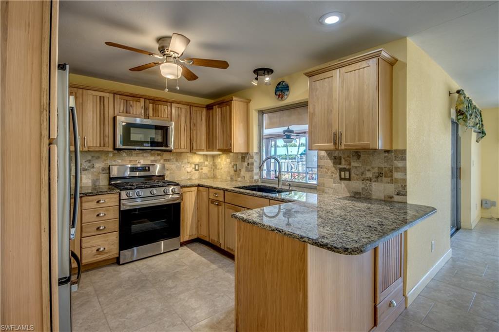 SANDY SHOALS - Residential