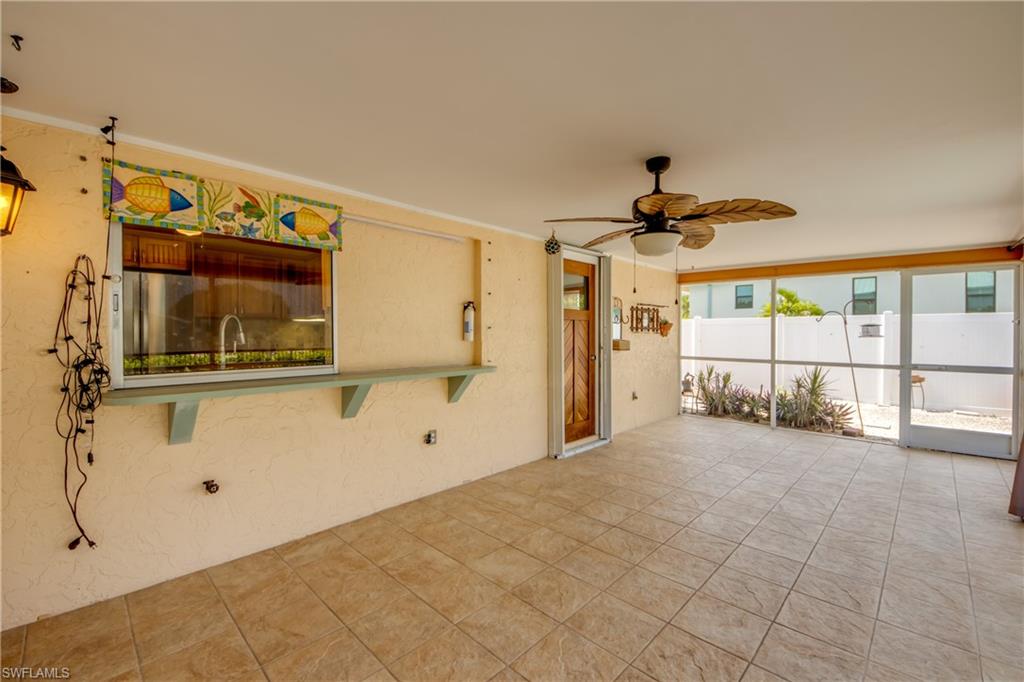 SANDY SHOALS - Residential