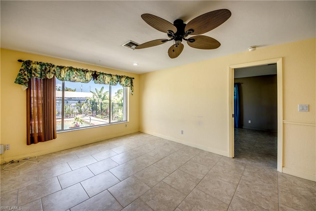 SANDY SHOALS - Residential