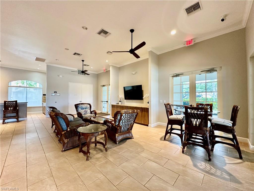 INDIGO LAKES - Residential Lease