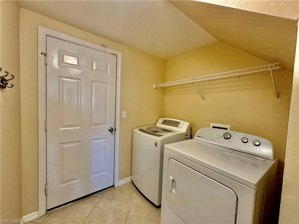 INDIGO LAKES - Residential Lease