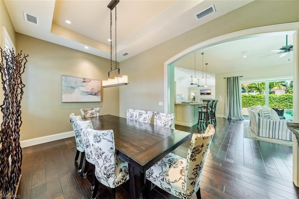 AQUALANE SHORES - Residential