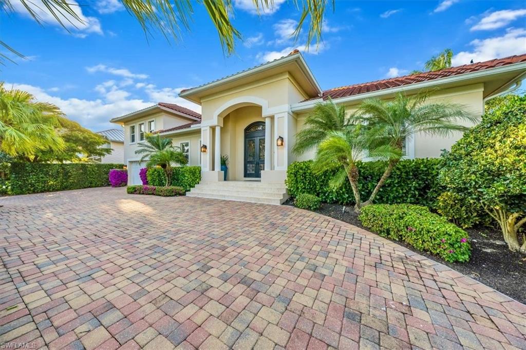 AQUALANE SHORES - Residential