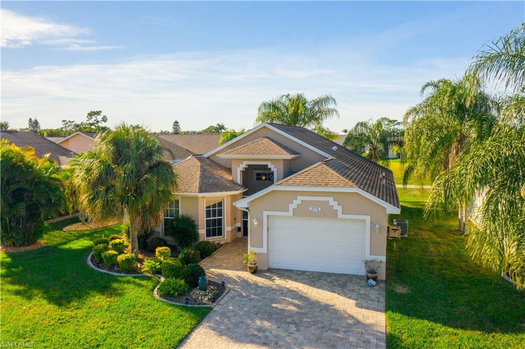 SABAL SPRINGS GOLF AND RACQUET CLUB - Residential