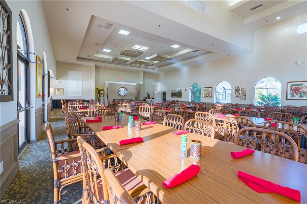 SABAL SPRINGS GOLF AND RACQUET CLUB - Residential