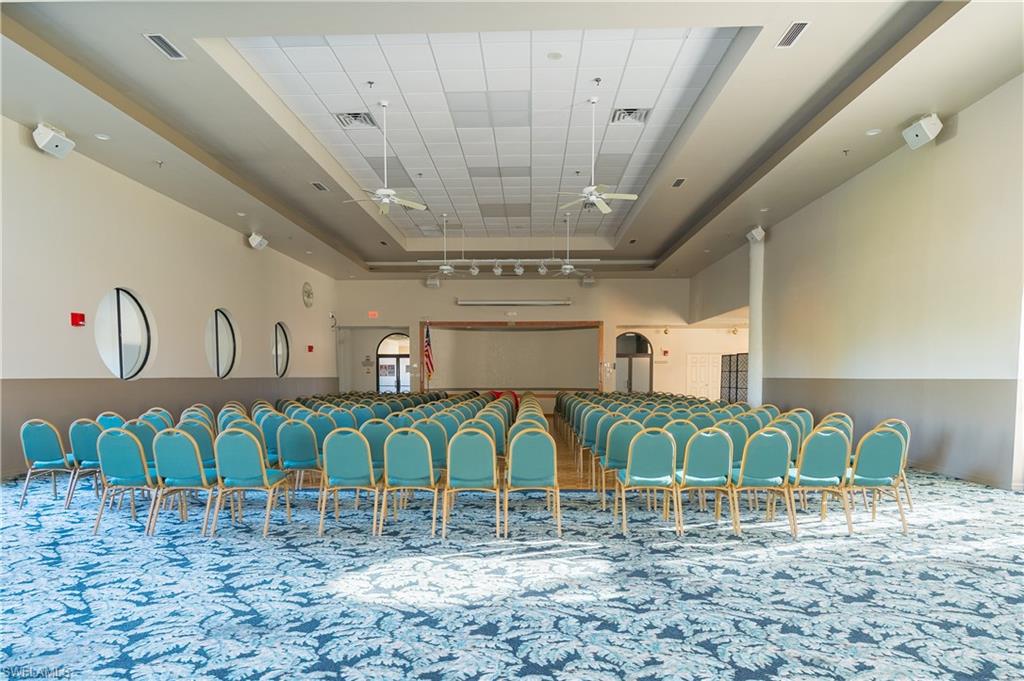SABAL SPRINGS GOLF AND RACQUET CLUB - Residential