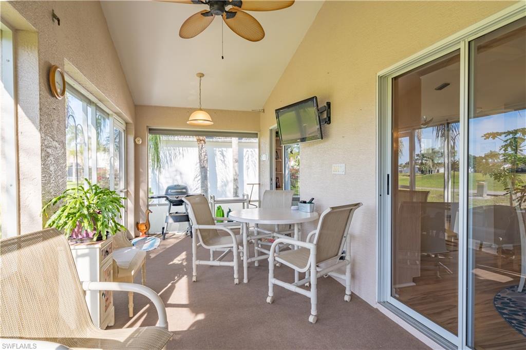 SABAL SPRINGS GOLF AND RACQUET CLUB - Residential