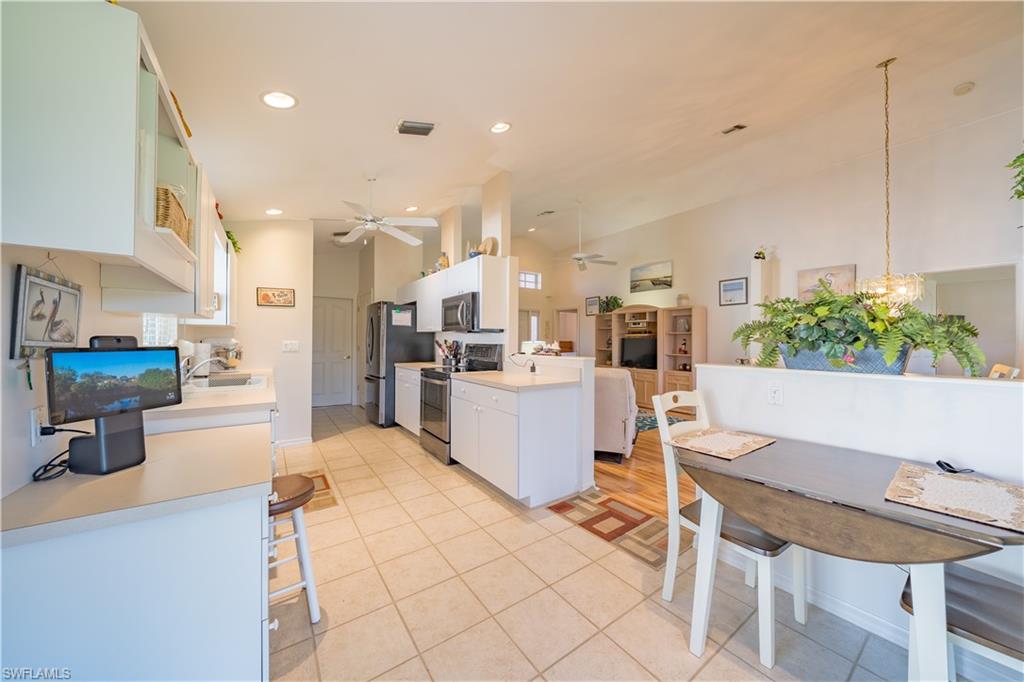 SABAL SPRINGS GOLF AND RACQUET CLUB - Residential