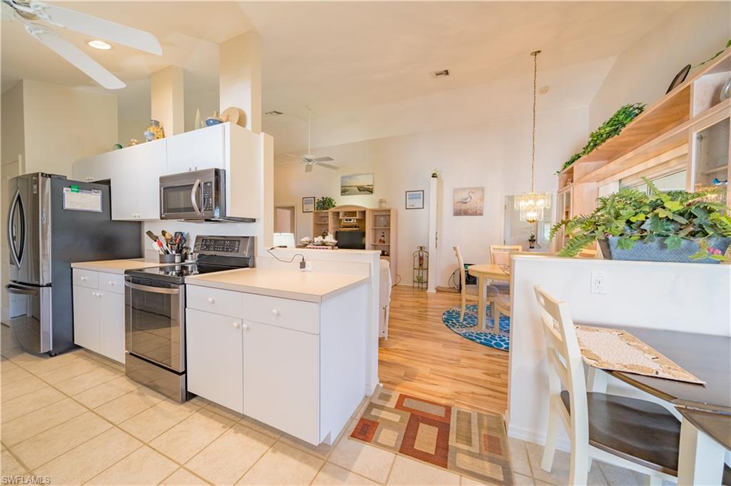 SABAL SPRINGS GOLF AND RACQUET CLUB - Residential