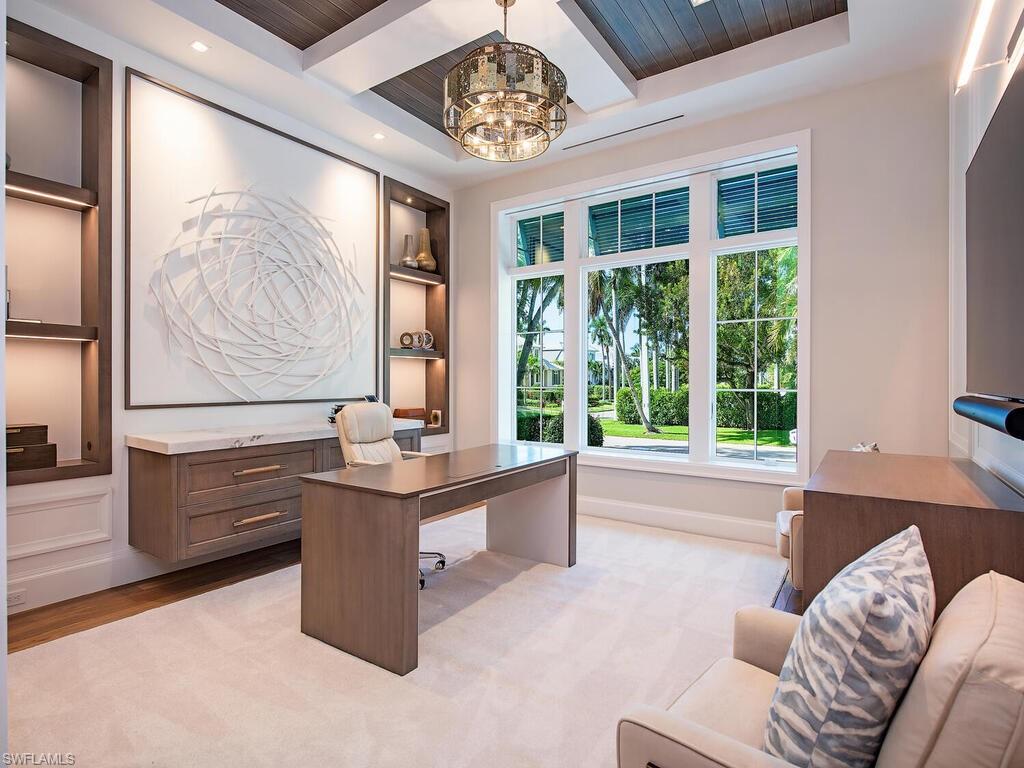 AQUALANE SHORES - Residential