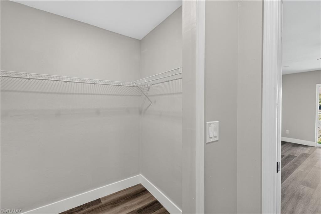 RIVERBEND - Residential