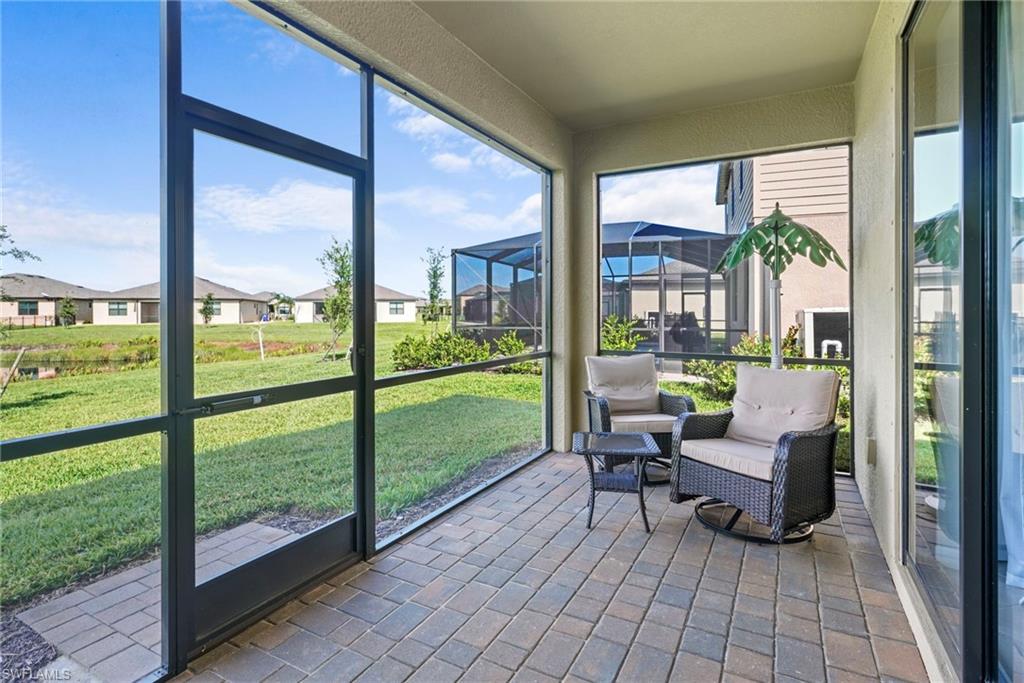 PORTICO - Residential