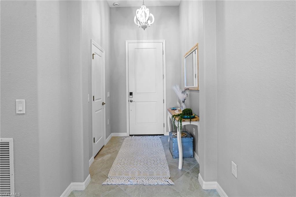 PORTICO - Residential