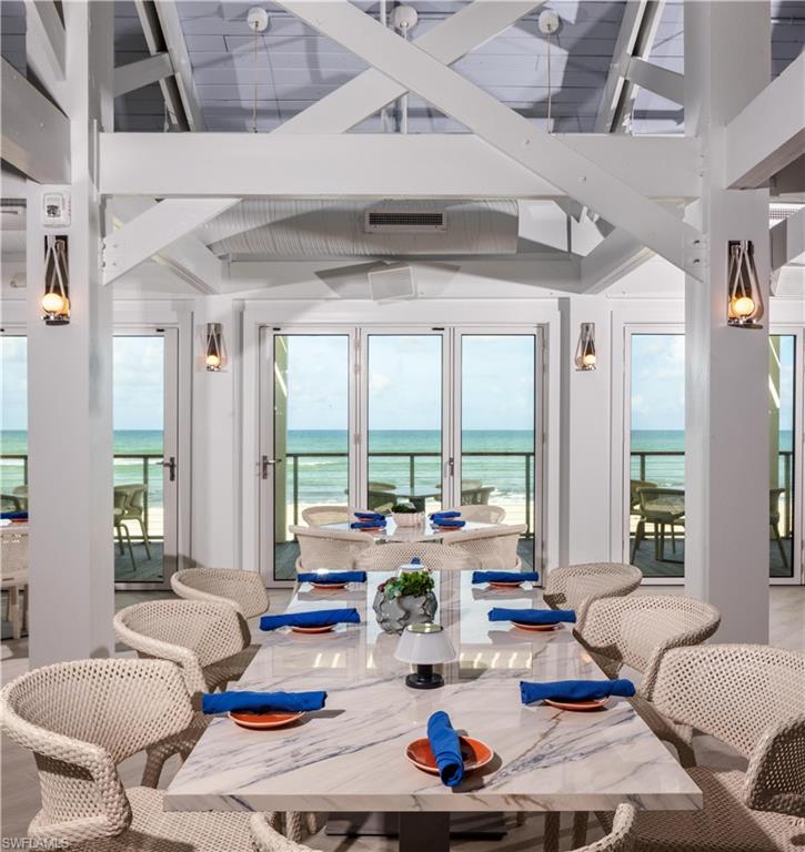 PELICAN BAY WOODS - Residential