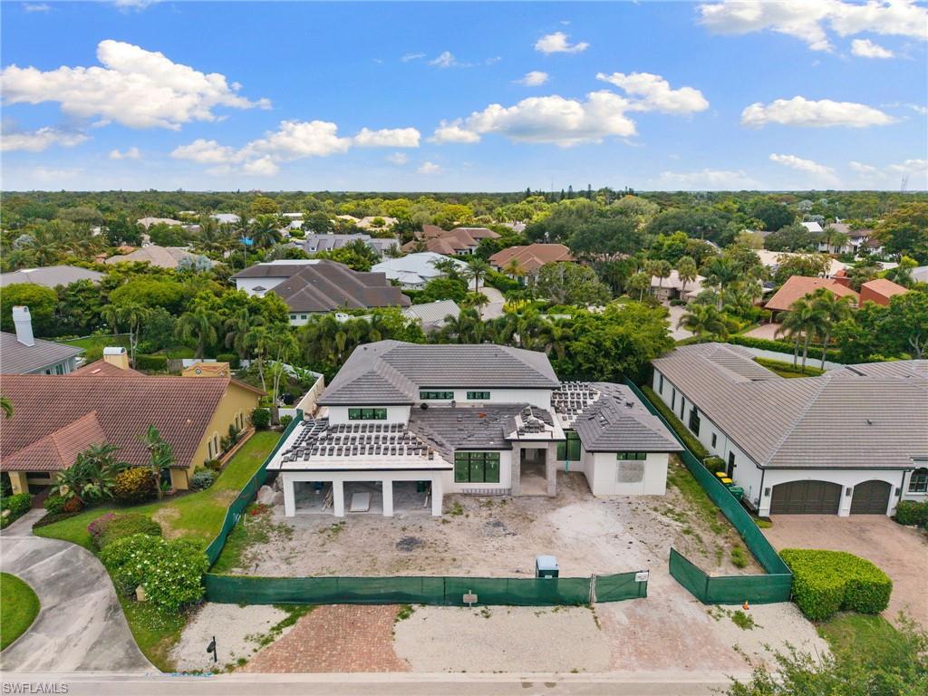 PELICAN BAY WOODS - Residential